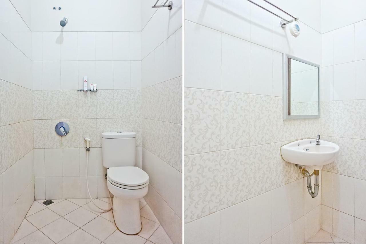 Oyo 627 Tirta Kencana Syariah Hotel Pekanbaru Buitenkant foto
